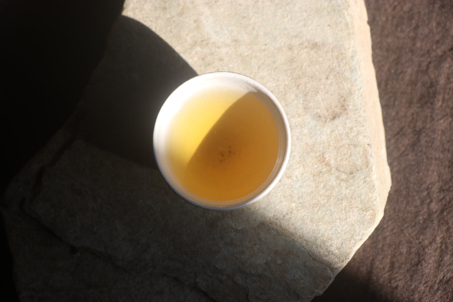 全手工 釜炒り烏龍茶 2025 NO.20 【さやまみどり】 18g