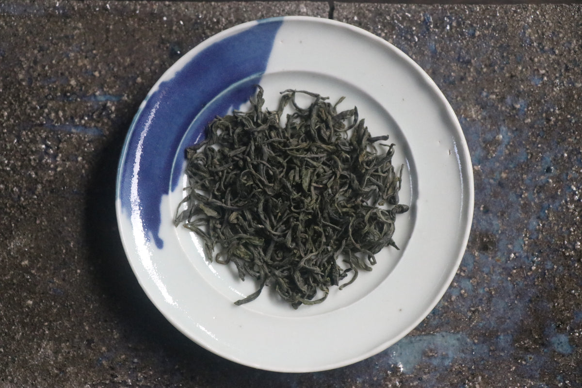 全手工 釜炒り茶　2026【NO.1】やぶきた・緑茶　炭火仕上げ 15g
