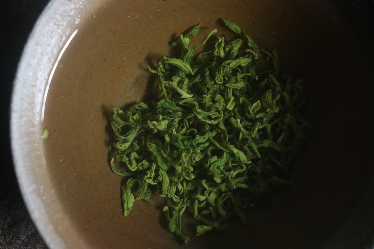 全手工 釜炒り茶　2026【NO.2】やぶきた・緑茶　15g　炭火仕上げ