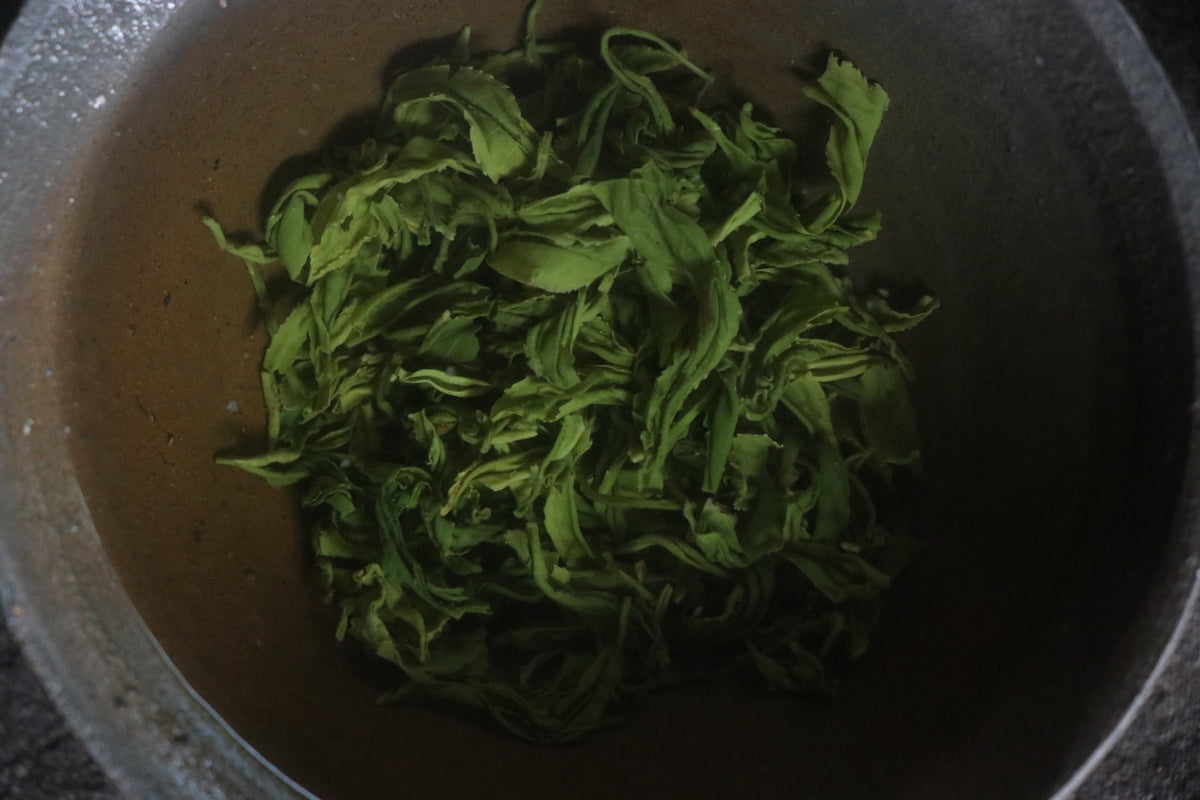 全手工 釜炒り茶　2026【NO.6】やぶきた・緑茶　15g　炭火仕上げ