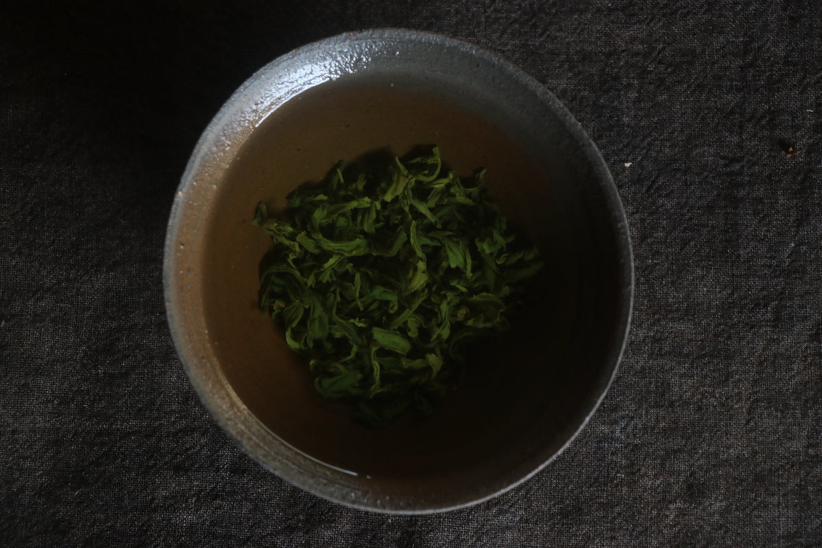 全手工 釜炒り茶　2026【NO.12】　峠・緑茶　15g　薪火仕上げ