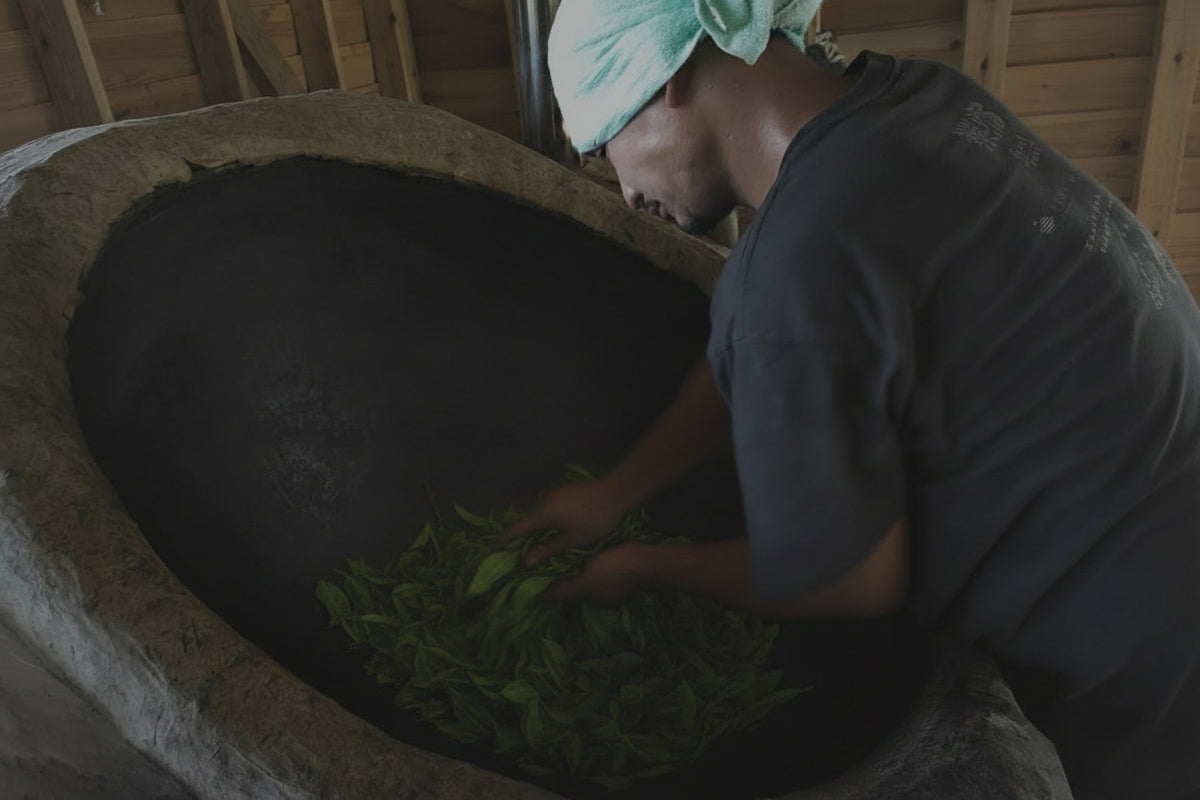 全手工 釜炒り茶　2026【NO.2】やぶきた・緑茶　15g　炭火仕上げ