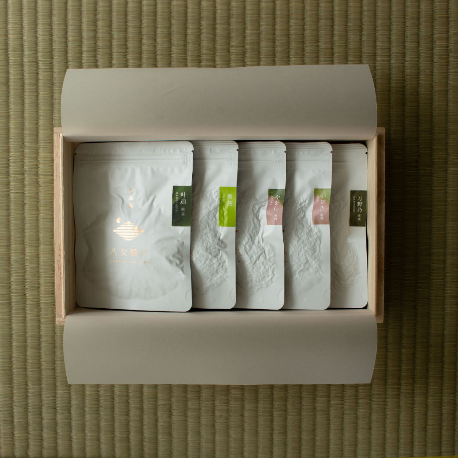 【贈答品】2025新茶 5種セット 特製 桐箱入り